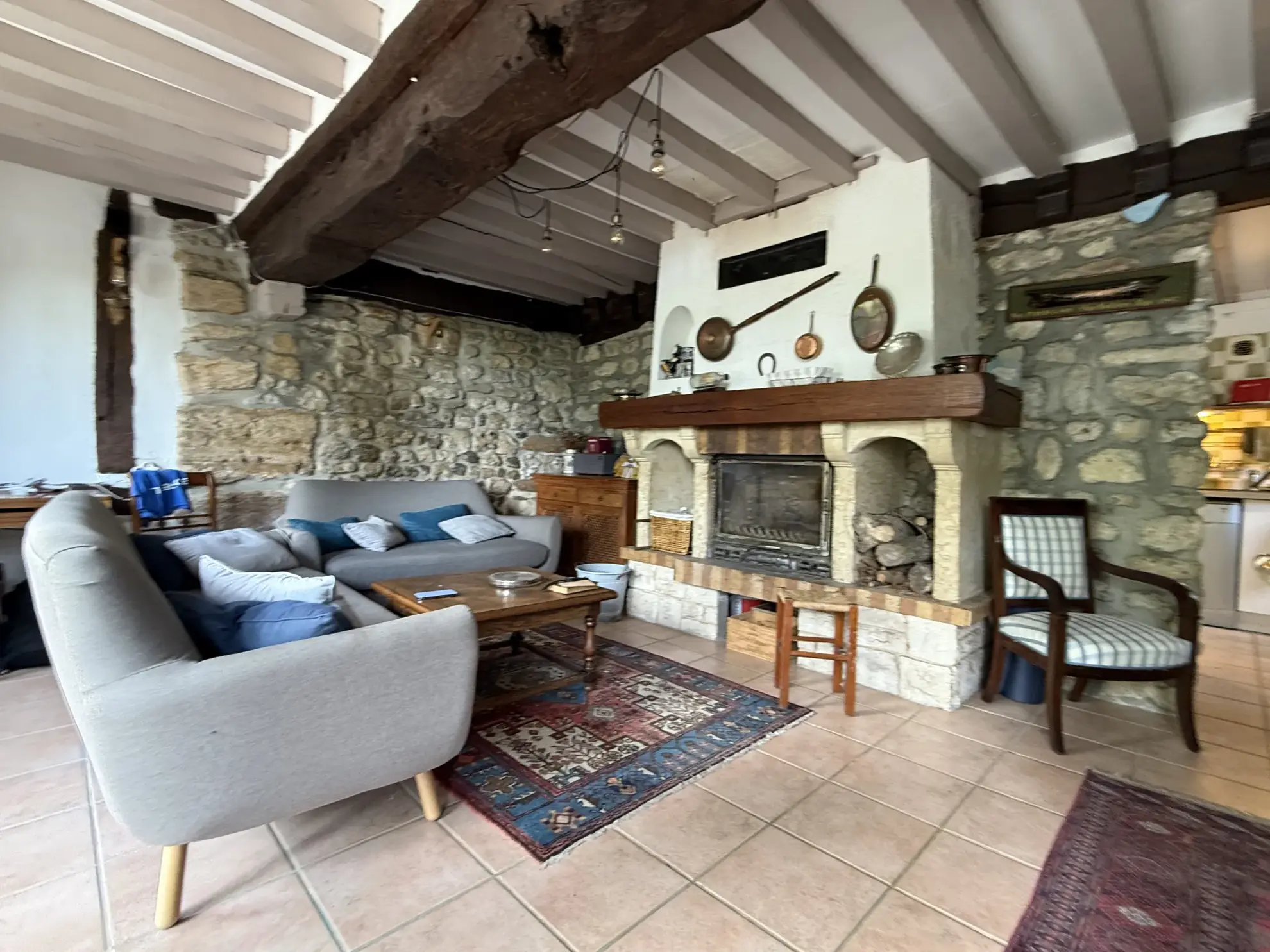 Maison de caractère avec terrain et vue dégagée à Guérquesalles 