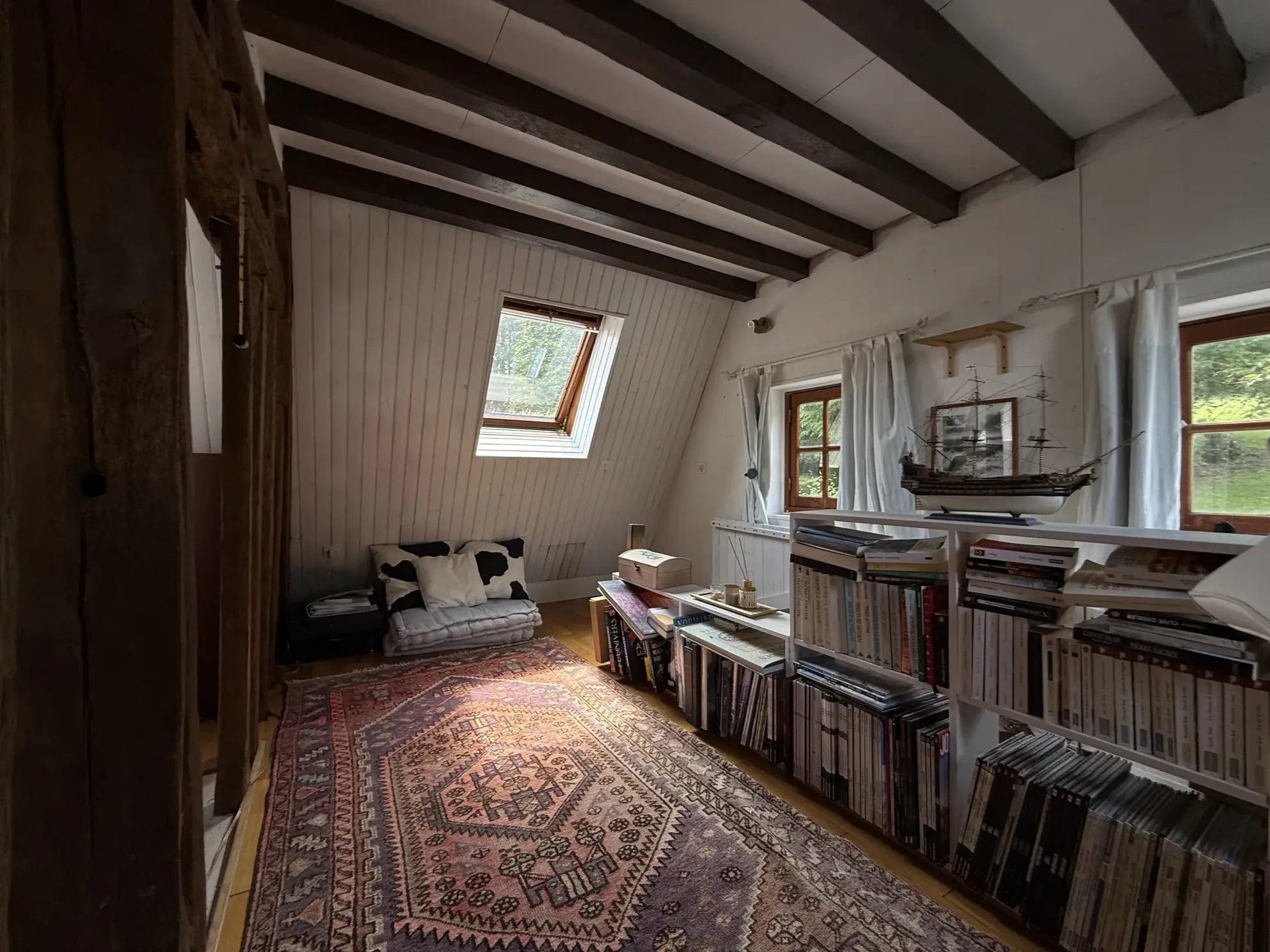 Maison de caractère avec terrain et vue dégagée à Guérquesalles 