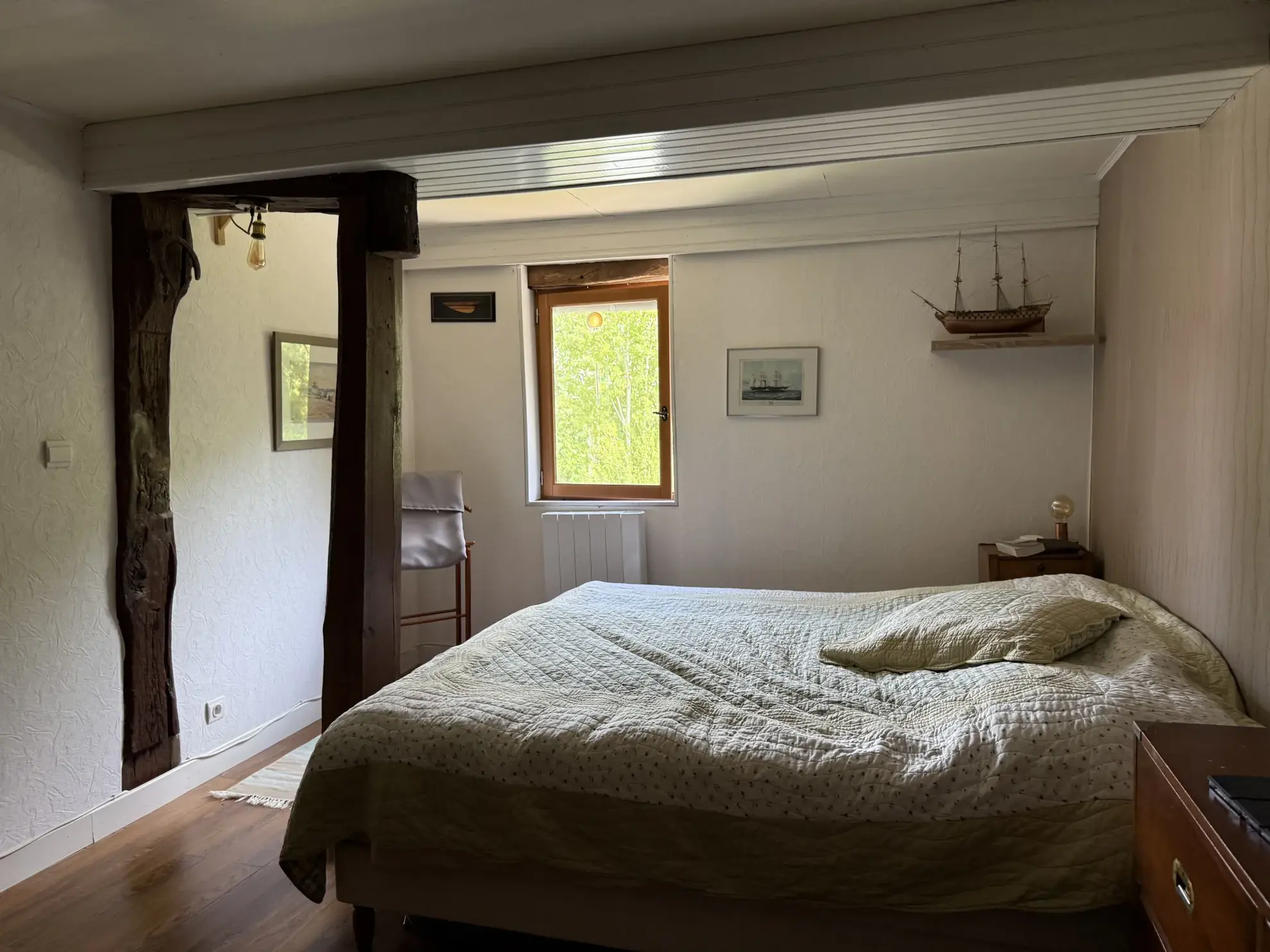 Maison de caractère avec terrain et vue dégagée à Guérquesalles 