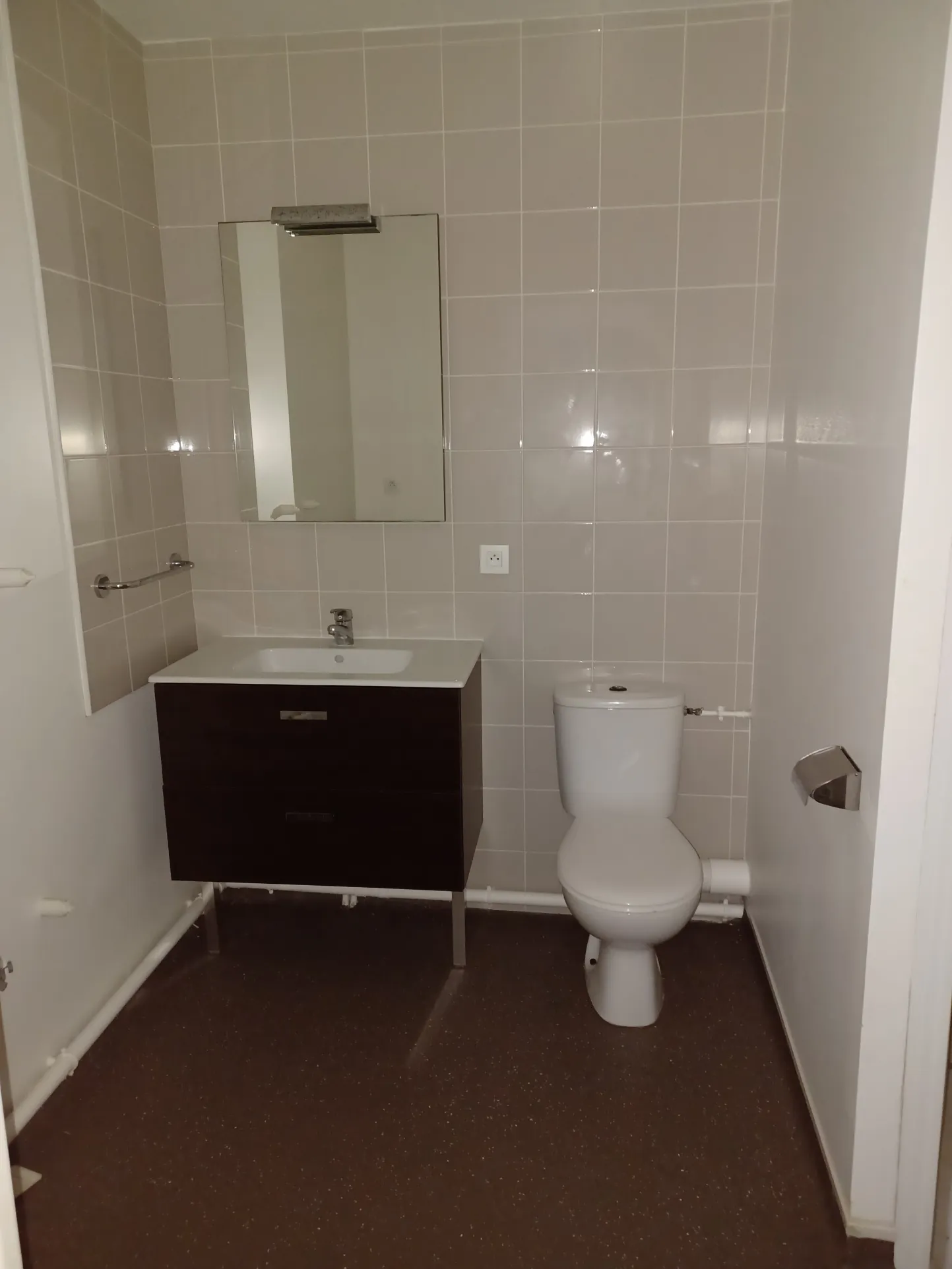 Appartement 2 pièces avec piscine et commodités au Guilvinec 