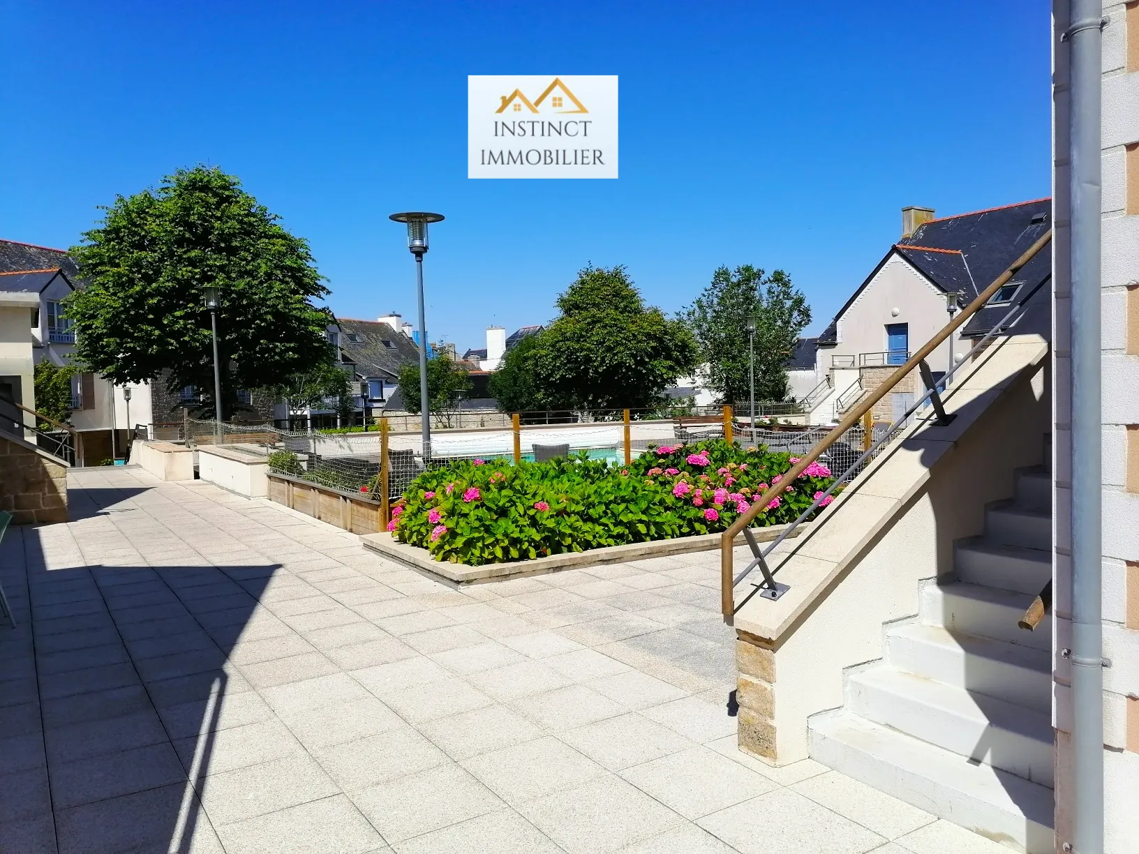 Appartement 2 pièces avec piscine et commodités au Guilvinec