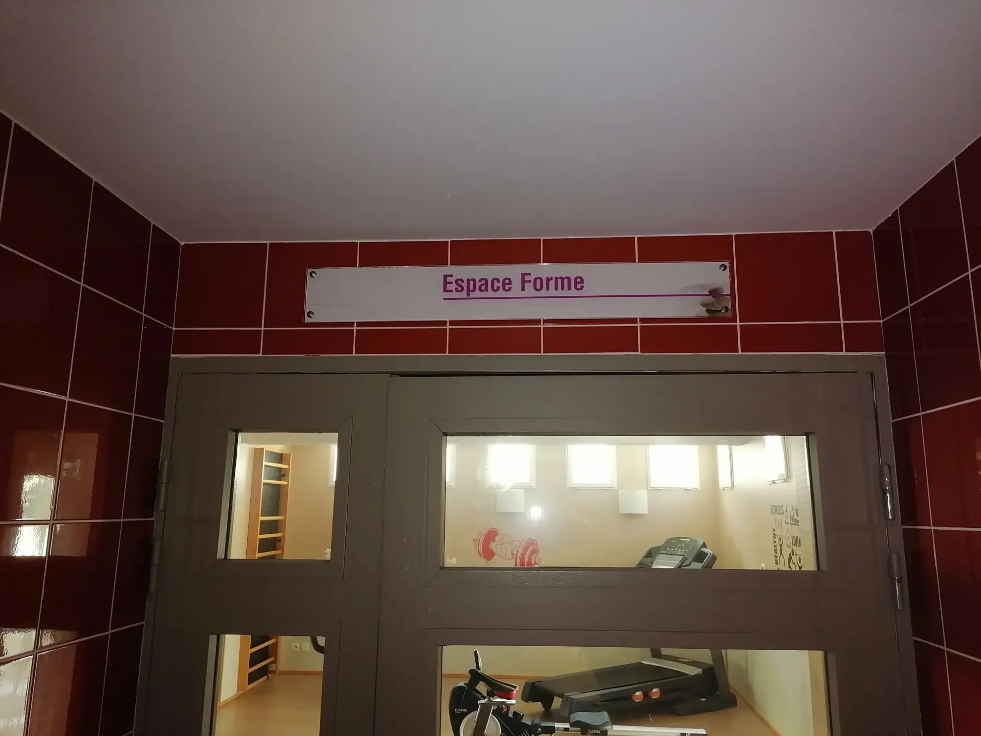 Appartement 2 pièces avec piscine et commodités au Guilvinec 