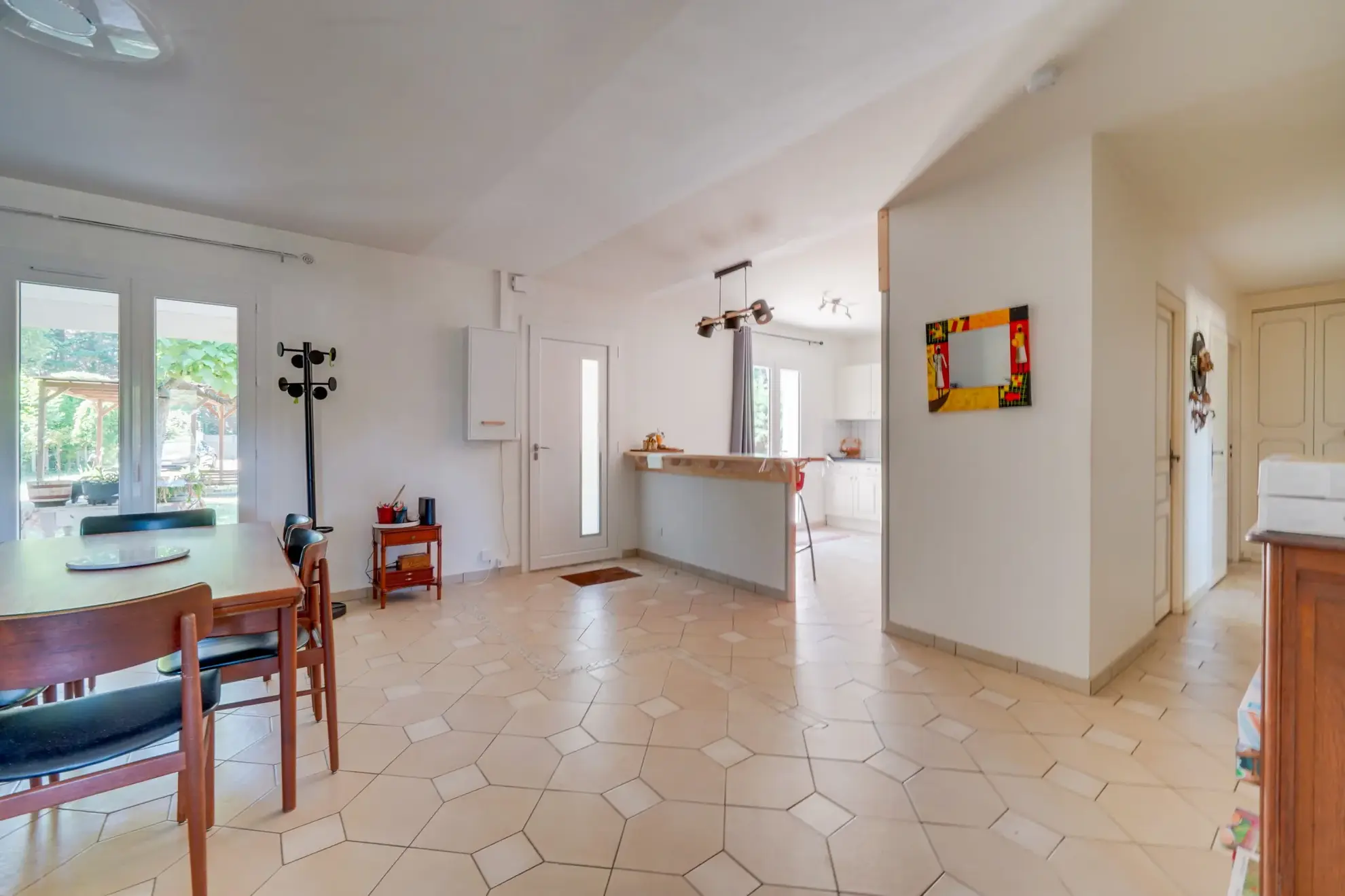 Maison 92 m2 avec dépendances et jardin sans vis-à-vis à Pugnac 