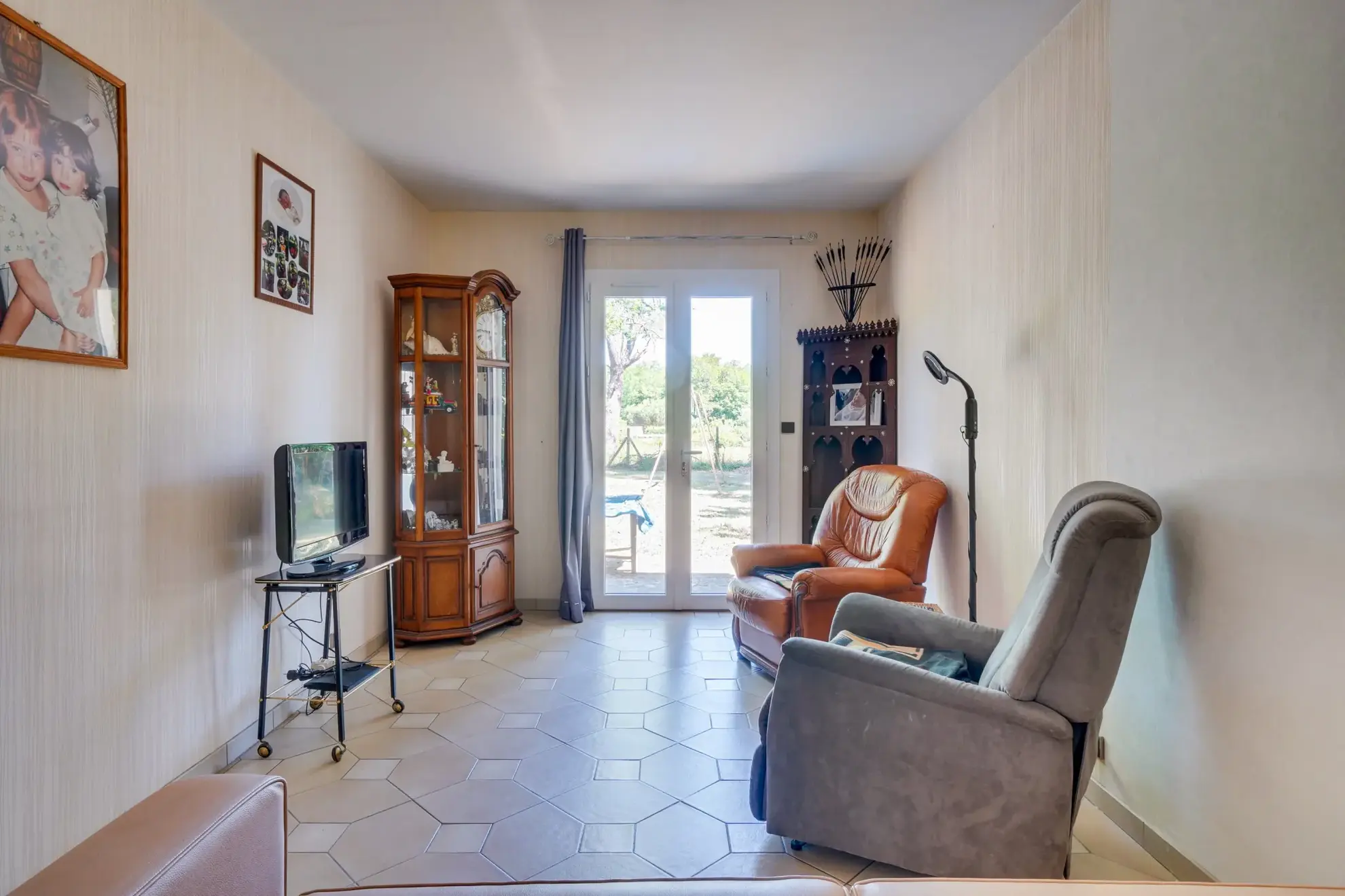 Maison 92 m2 avec dépendances et jardin sans vis-à-vis à Pugnac 