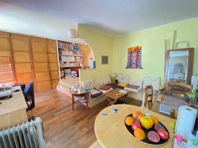 Appartement 2 pièces avec terrasse à Paris 18ème - Rue Duhesme