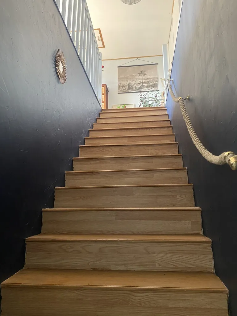 Maison ancienne rénovée à vendre à Etampes dans la région Pussay, 3 pièces et terrain paisible 