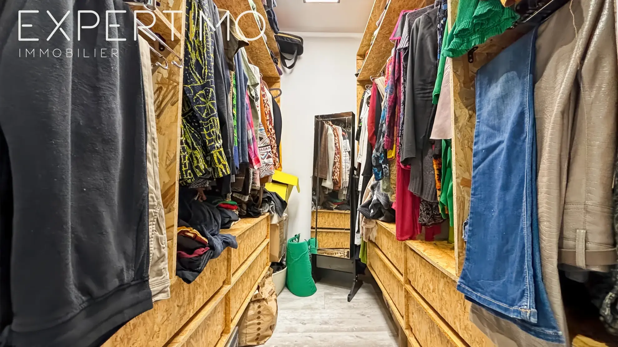 Appartement spacieux à Étampes de 125 m² avec garage et potentiel de 4 chambres 