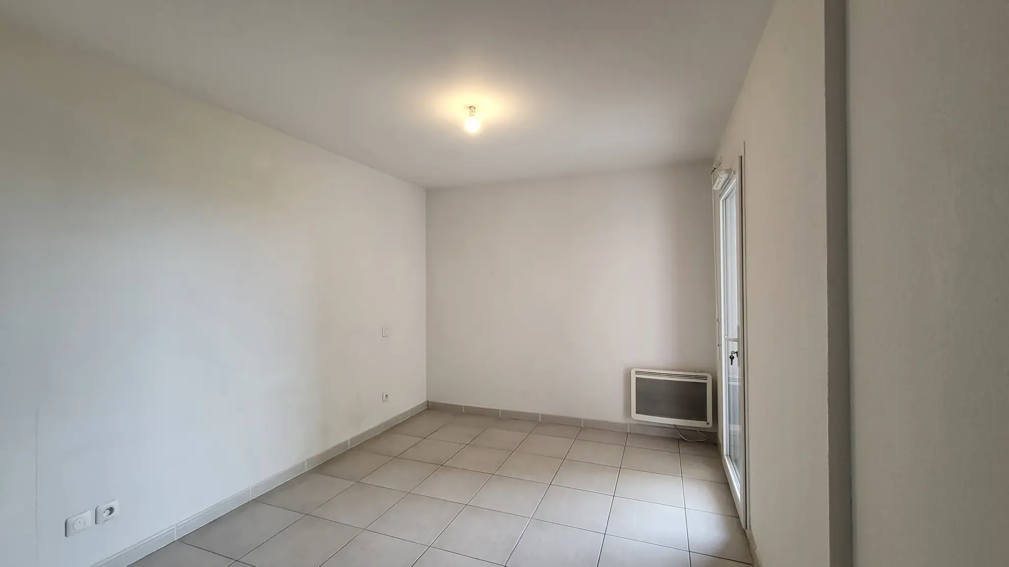 Appartement T2 de 41m² avec terrasse à Agde, double parking et emplacement privilégié 
