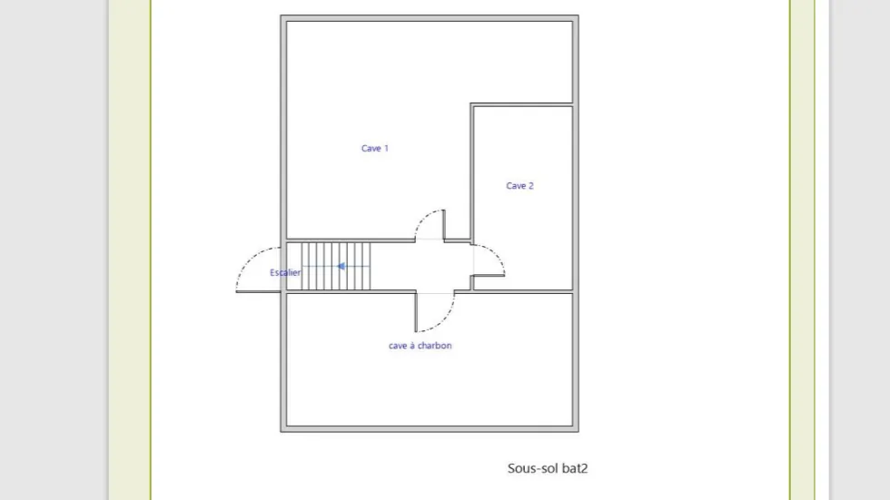 Maison de ville à rénover à Millau avec garage et jardin dans le centre-ville 