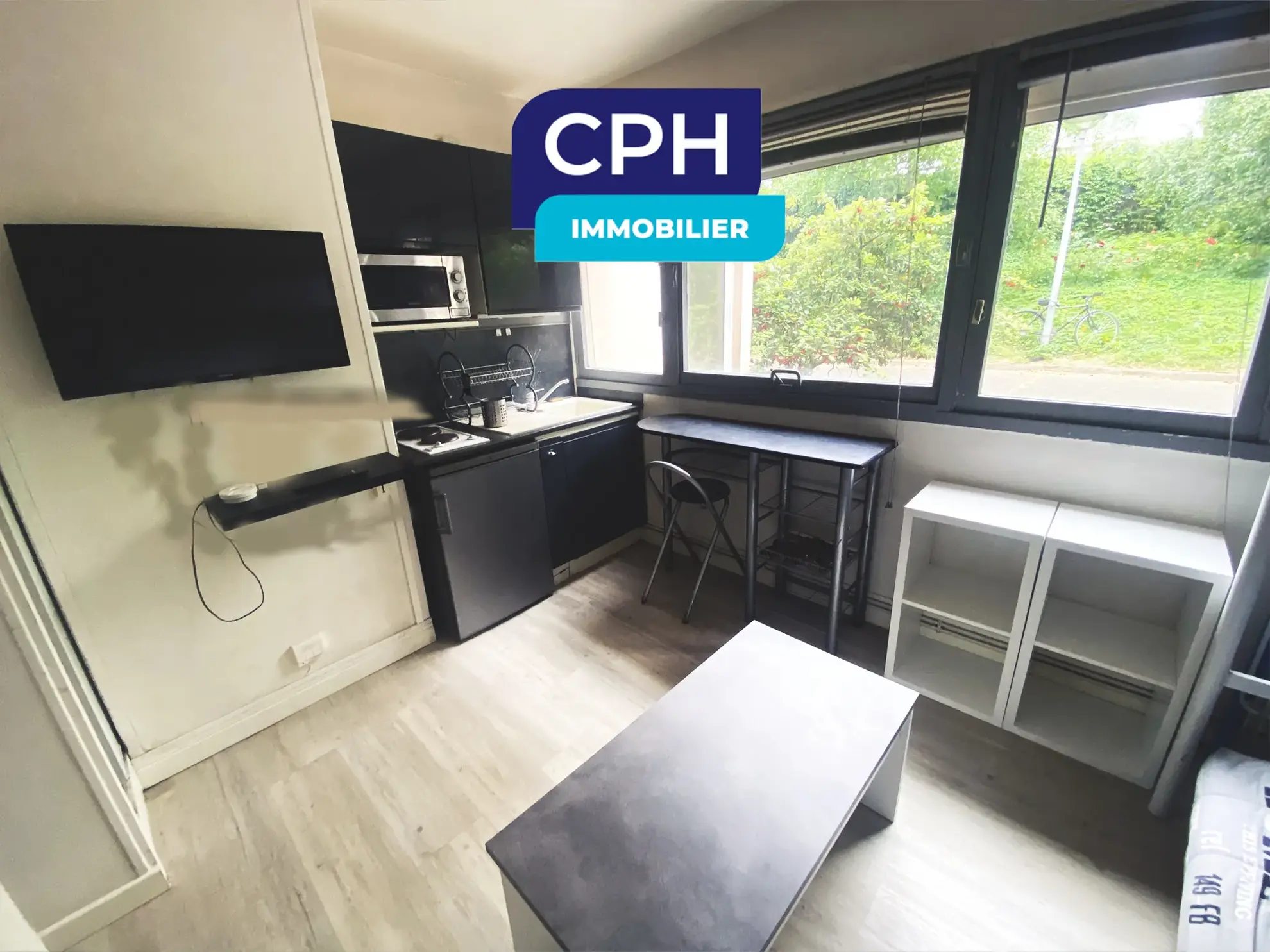 Studette de 13 m² à Châtillon - Idéal Investisseurs et Étudiants 