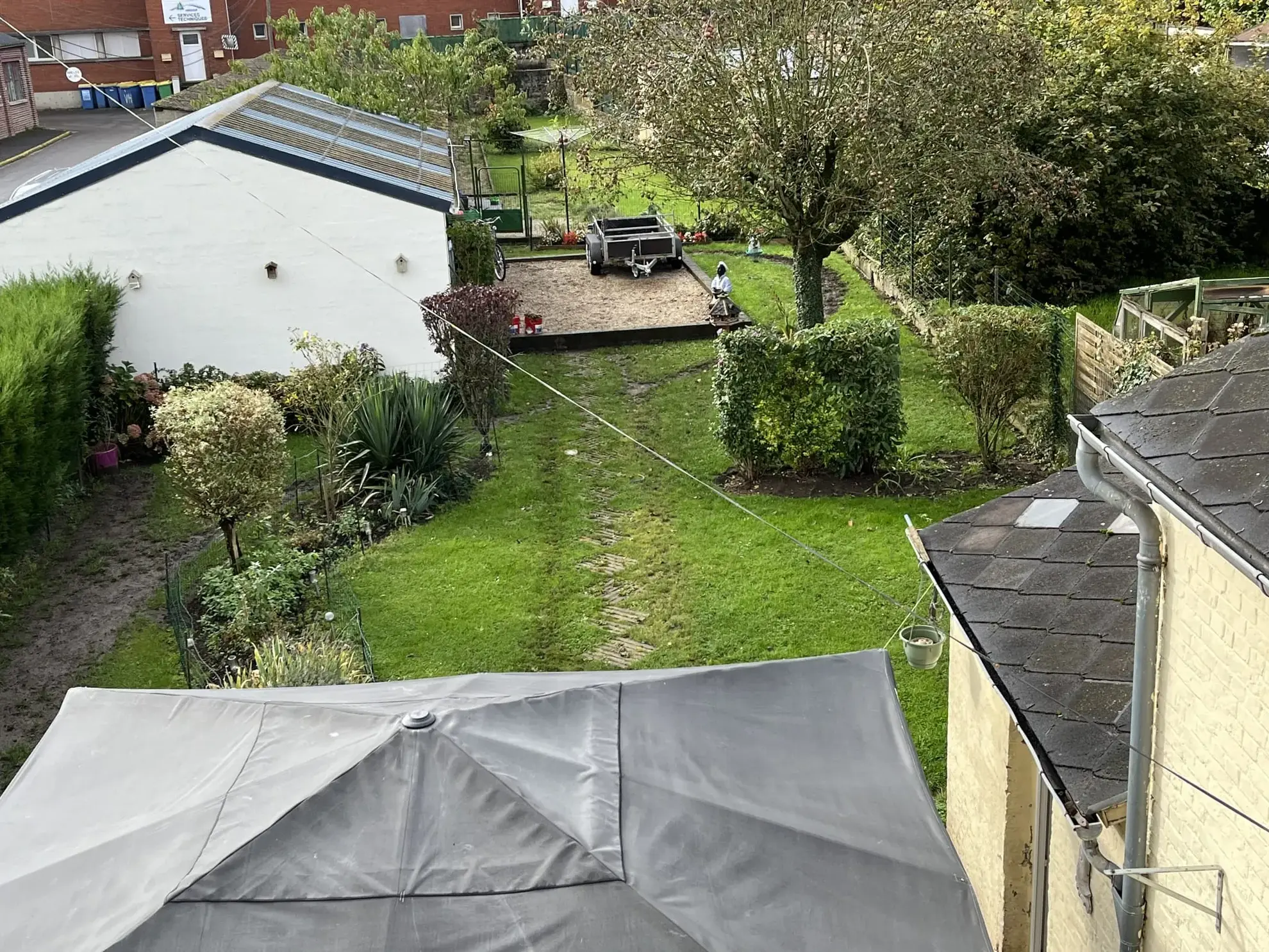 Maison de ville avec jardin et garage à Hirson - 112 m² 