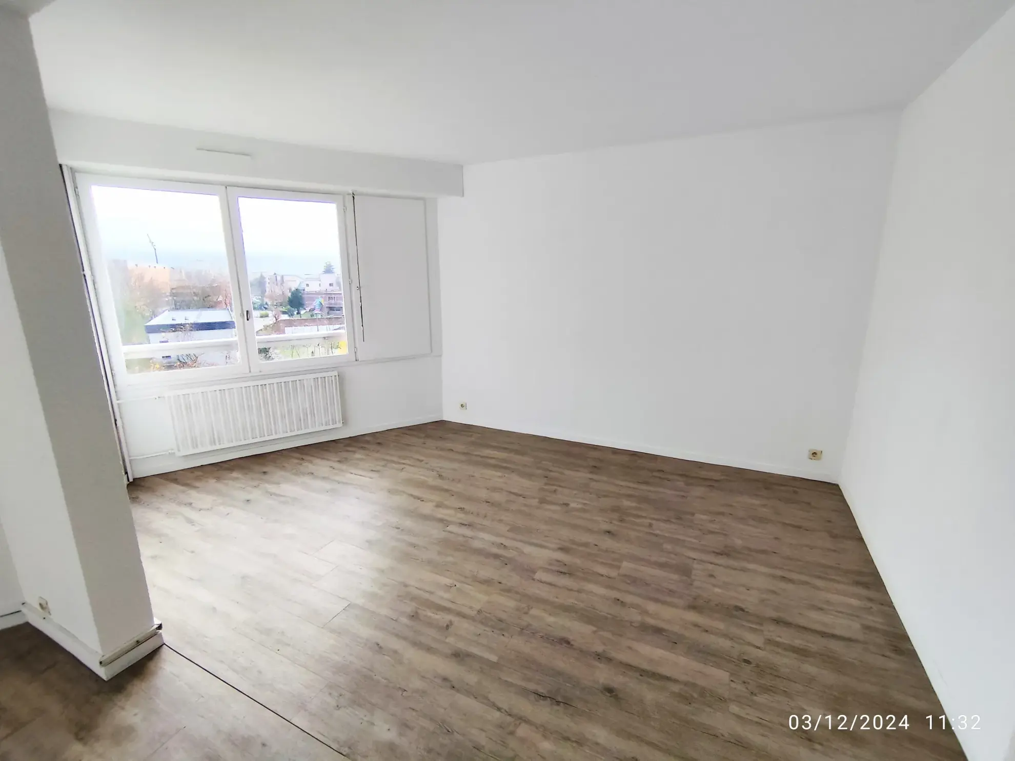 Appartement 2 pièces à vendre à Cergy – 42,29 m² avec balcon et garage 