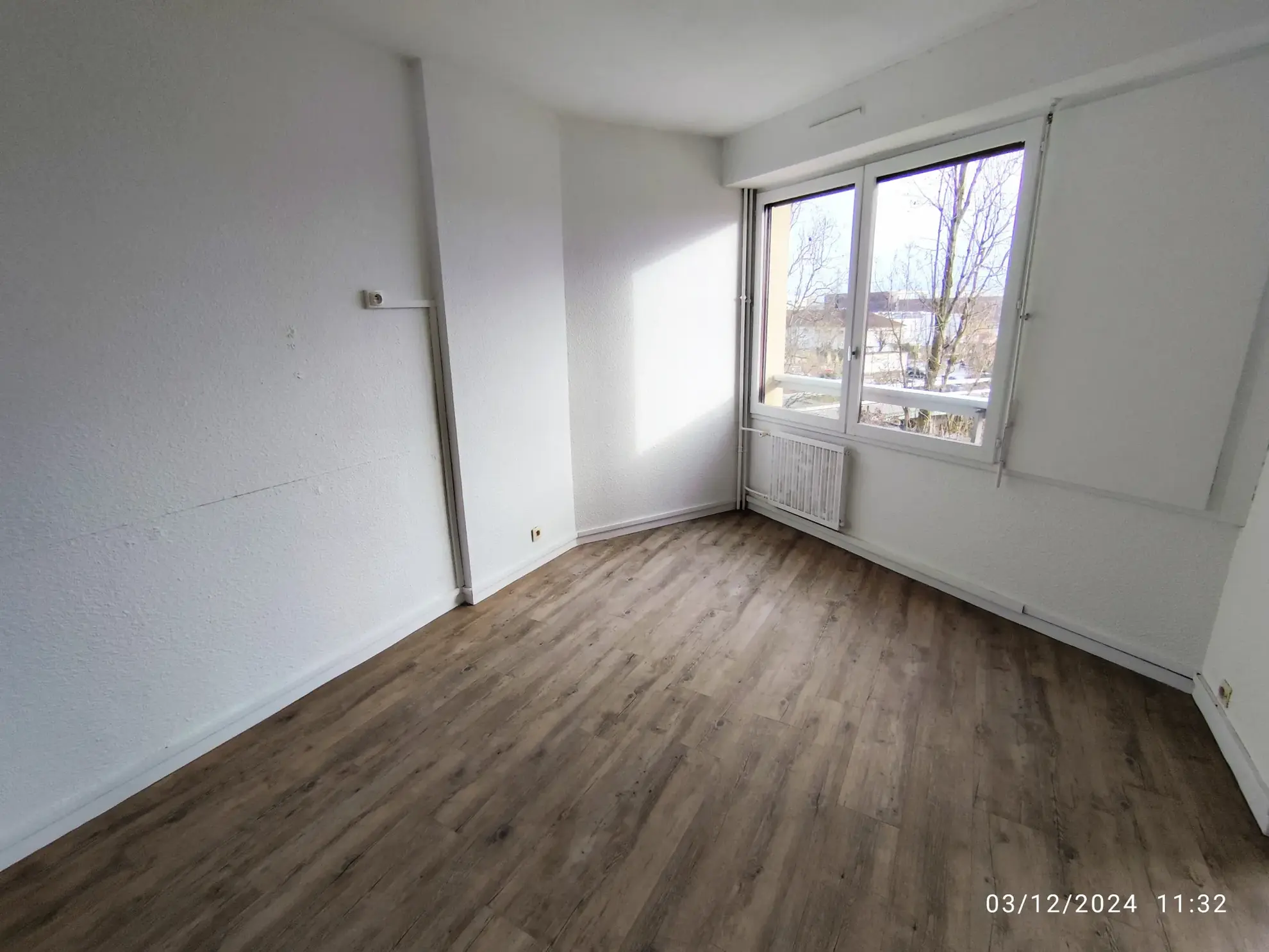 Appartement 2 pièces à vendre à Cergy – 42,29 m² avec balcon et garage 
