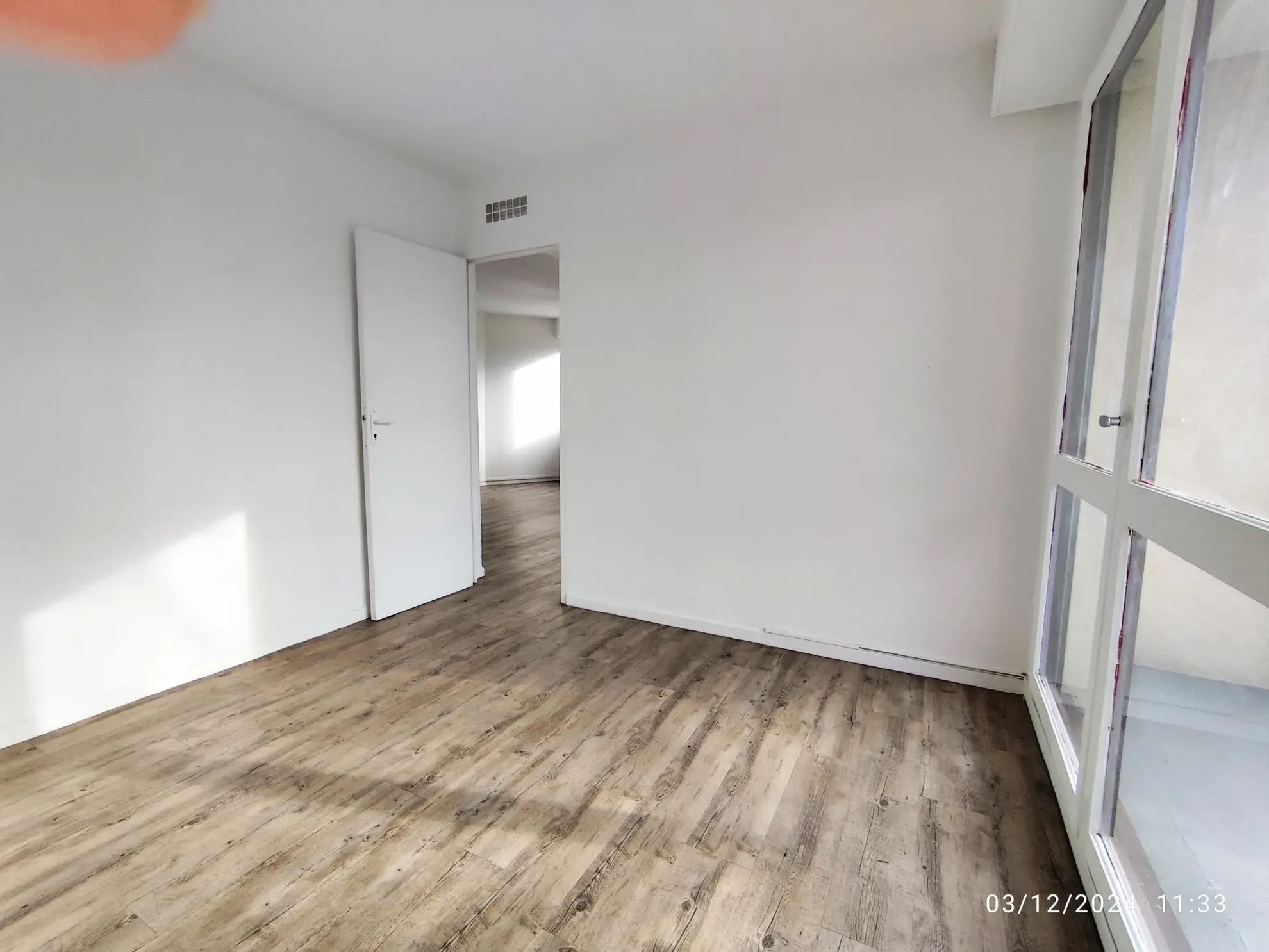 Appartement 2 pièces à vendre à Cergy – 42,29 m² avec balcon et garage 