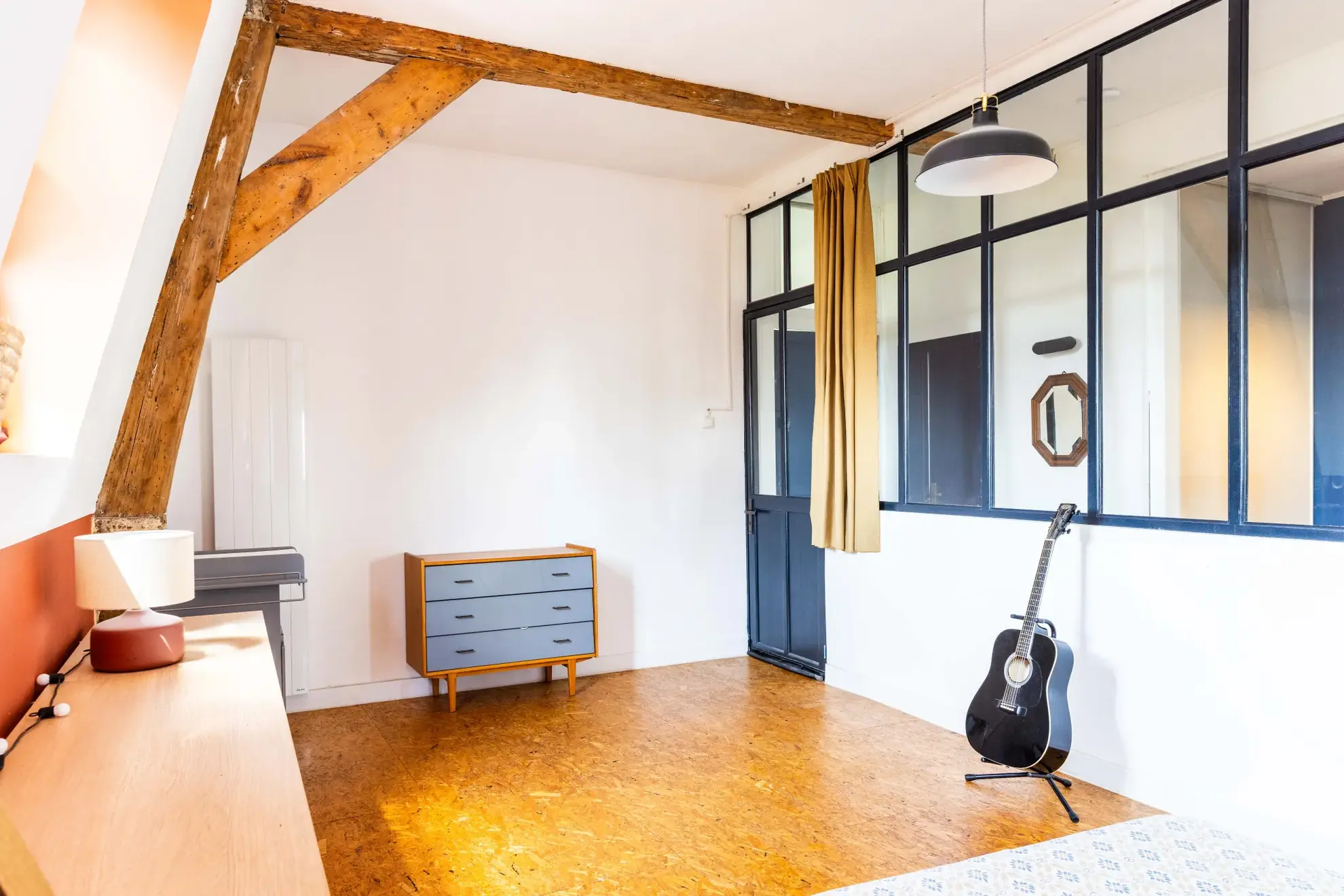 Magnifique duplex en centre de Tourcoing avec volumes généreux et cachet historique 