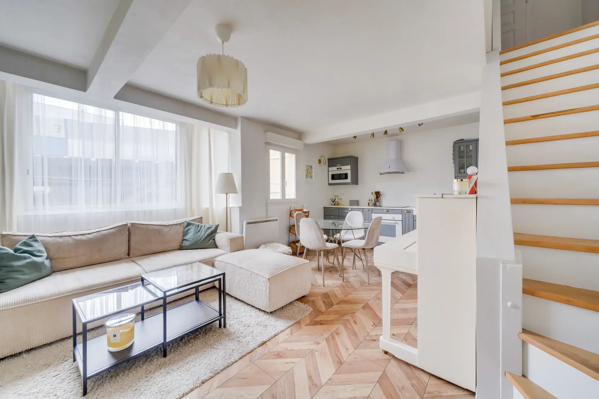 Appartement triplex rénové de 75 m² à Bordeaux La Bastide, proche tramway