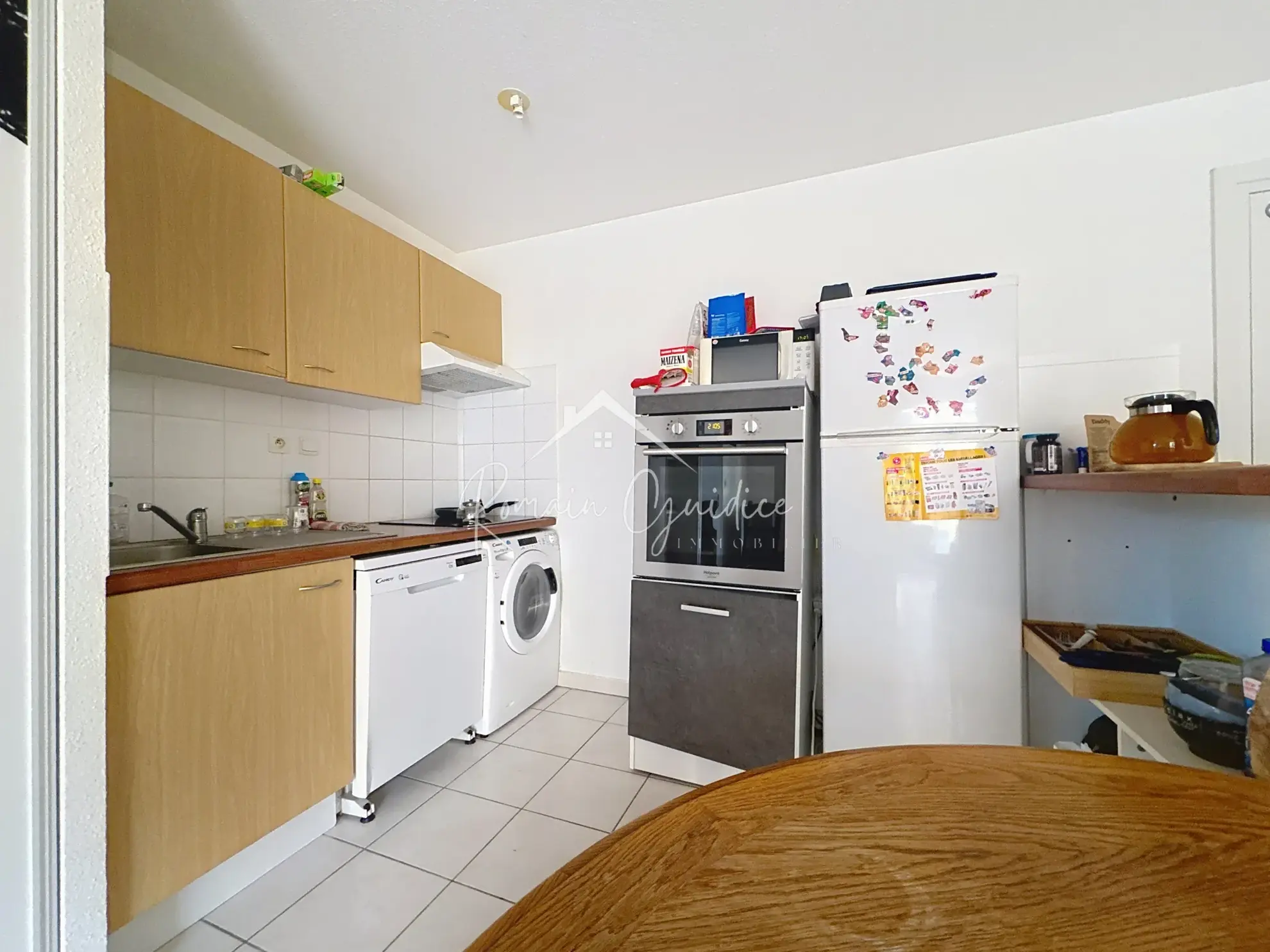 Appartement F2 avec terrasse à Millau, vue sur le Viaduc, 39,30 m² 