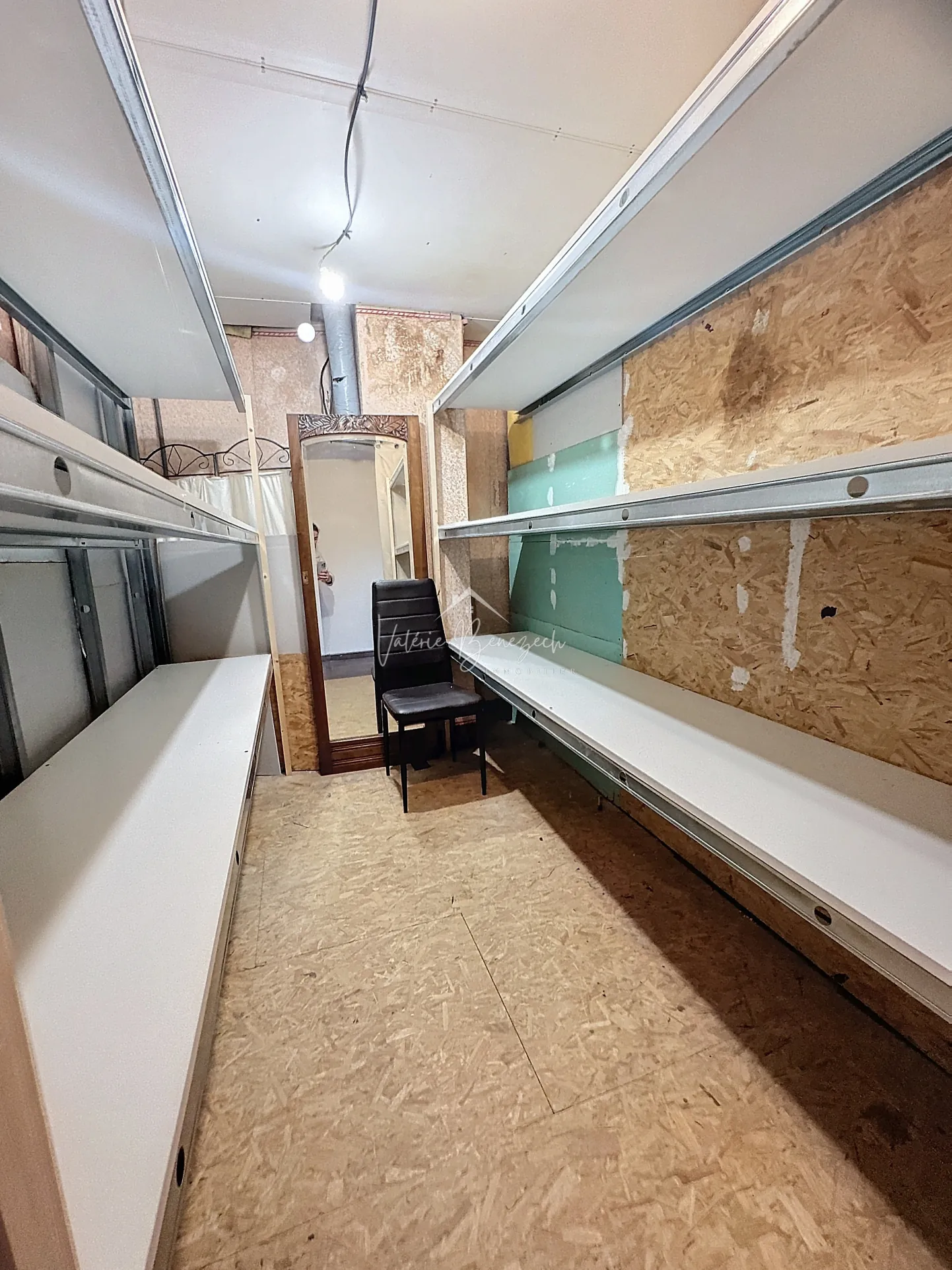 Maison de village T5 rénovée avec balcon à Camarès - Excellent état 