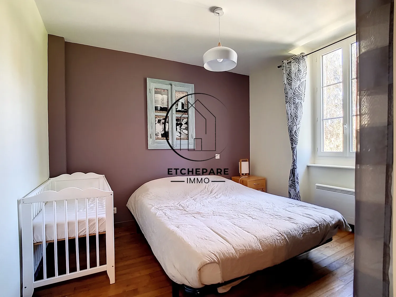 Belle maison rénovée de 133 m2 à Mauléon-Licharre, centre-ville, 5 chambres 