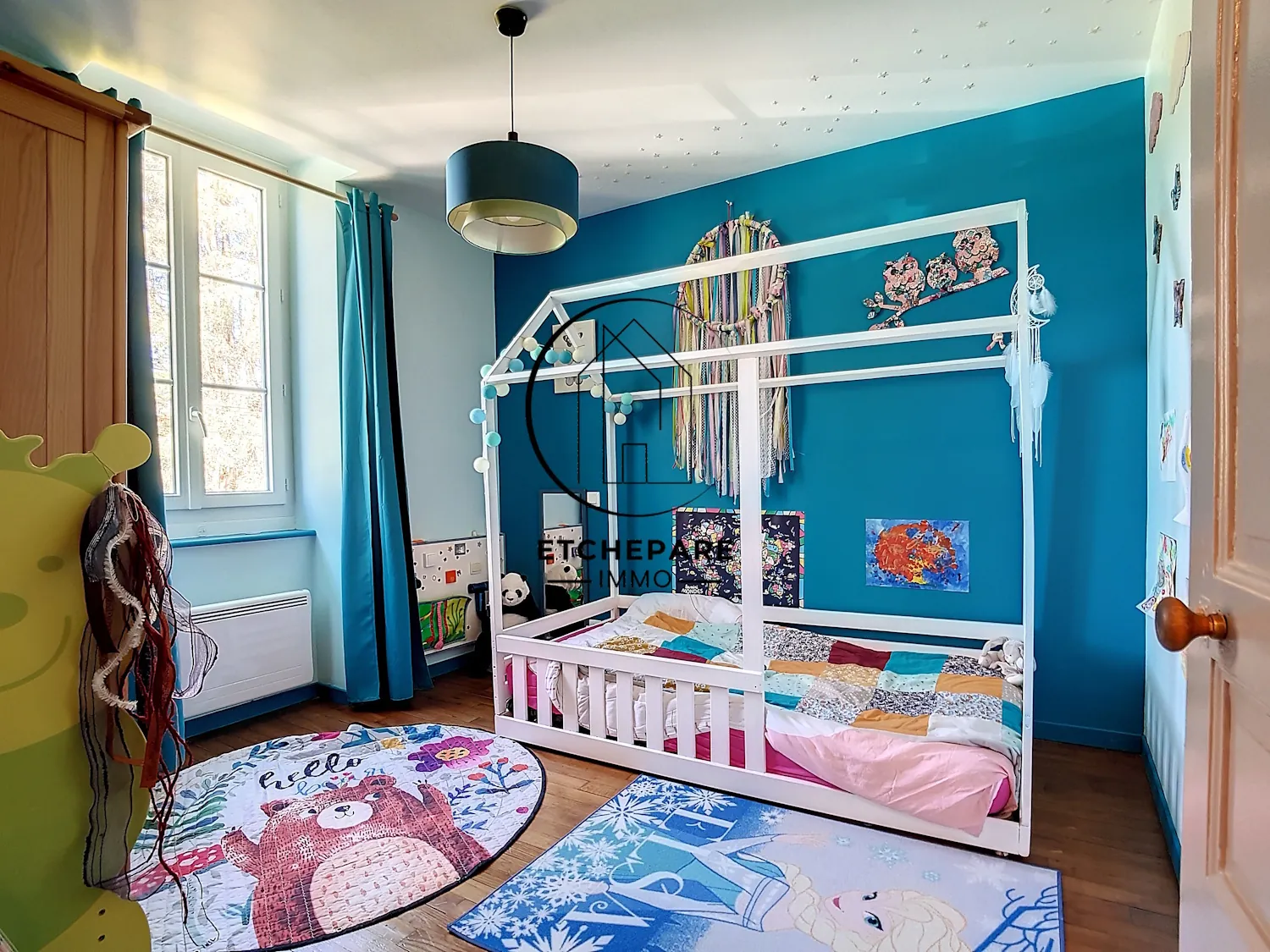 Belle maison rénovée de 133 m2 à Mauléon-Licharre, centre-ville, 5 chambres 