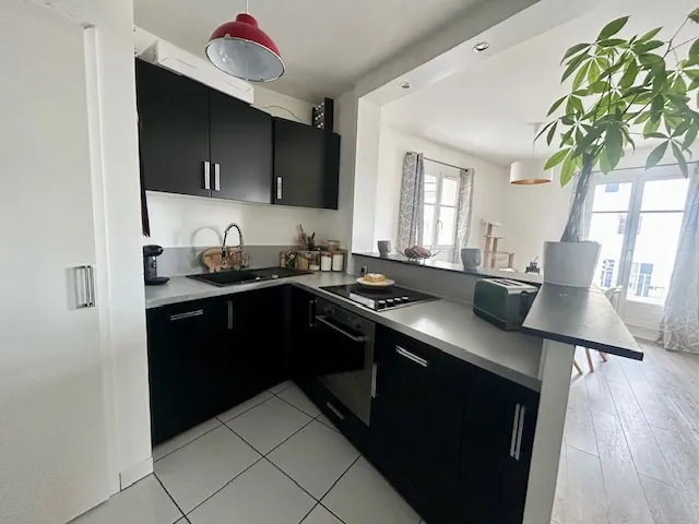 Appartement F3 de 65 m² avec balcon et parking à Longpont-sur-Orge 