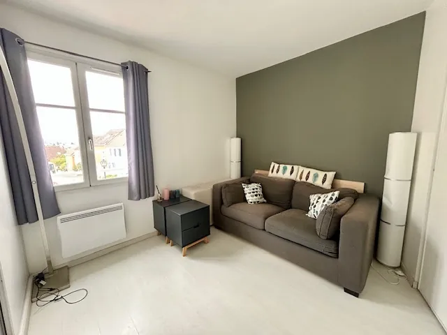 Appartement F3 de 65 m² avec balcon et parking à Longpont-sur-Orge 
