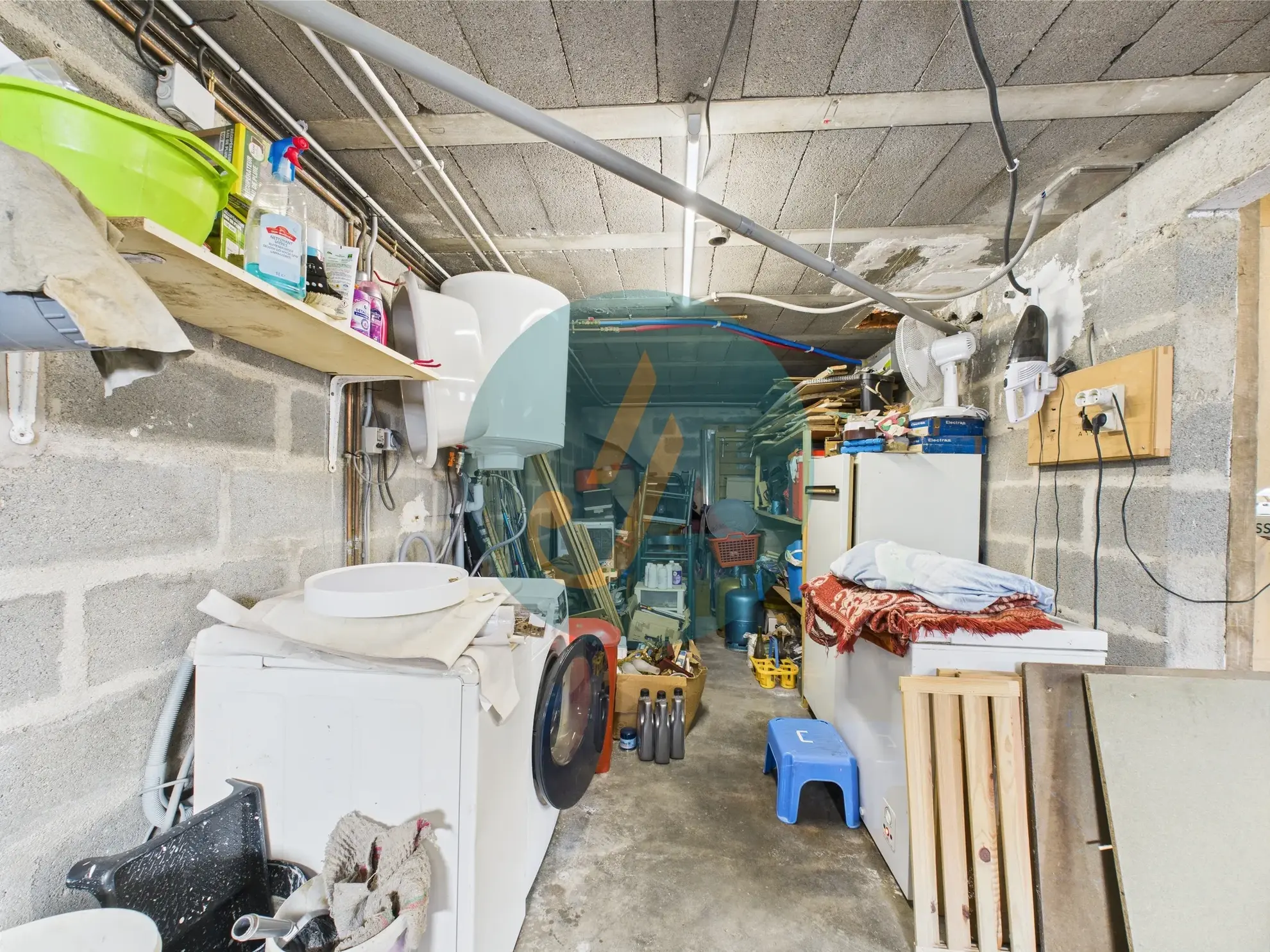 Maison lumineuse de 63m² avec sous-sol et terrain clos à Chatillon-sur-Loire 