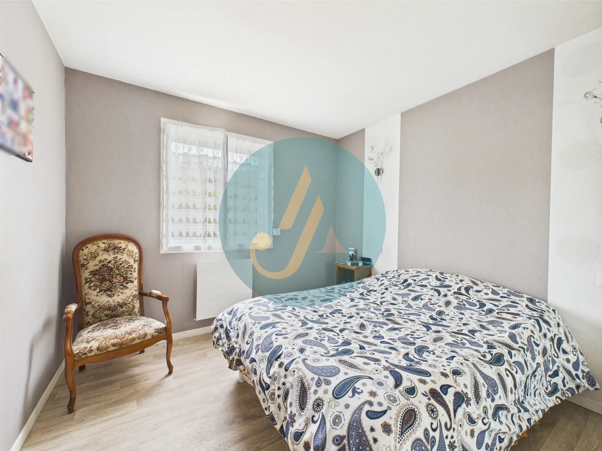 Maison lumineuse de 63m² avec sous-sol et terrain clos à Chatillon-sur-Loire 