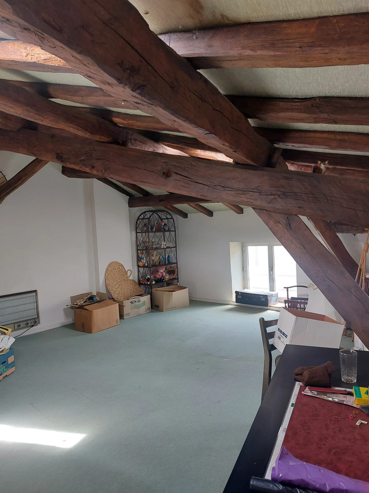 Maison de village à rénover avec local commercial en centre-ville à Brusque 