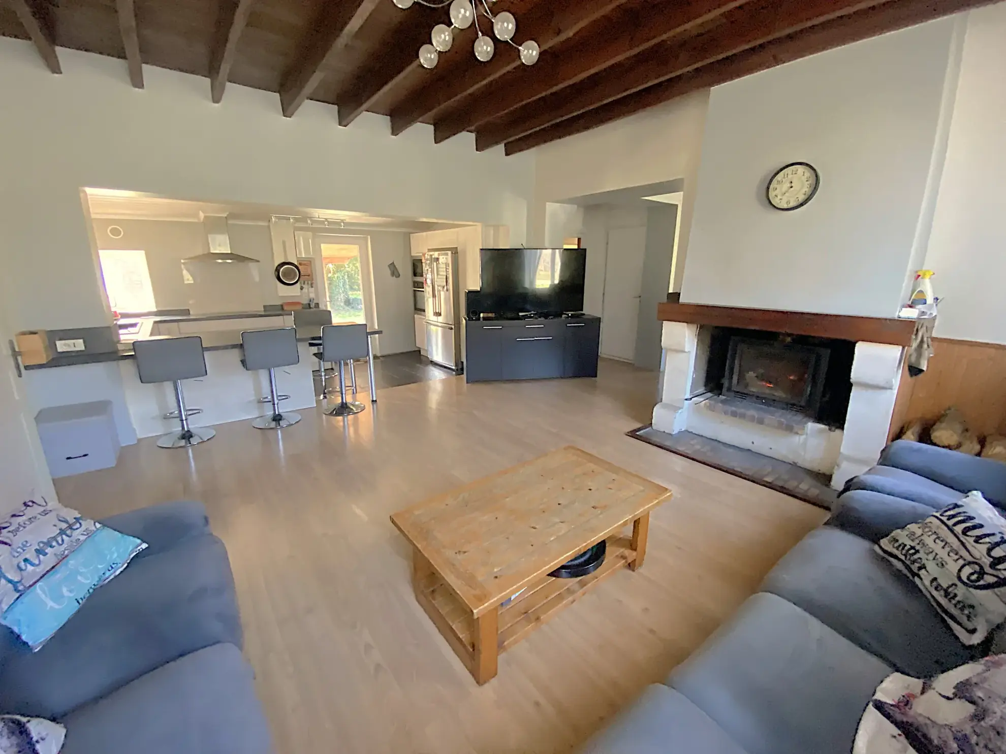 Maison familiale en pierre de 146 m² à Villandraut proche Bazas et Langon 