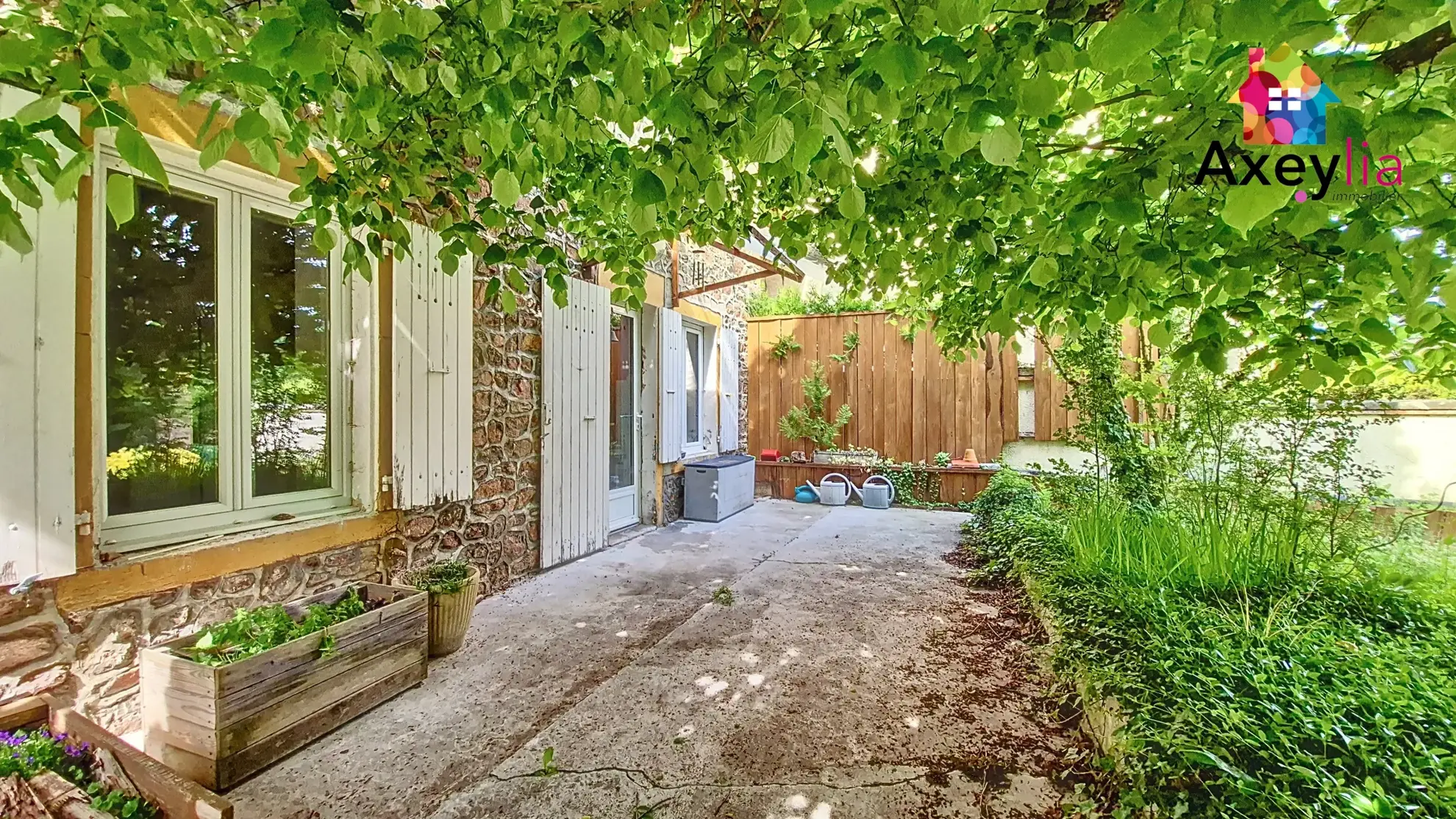 Maison 4 chambres avec terrain à Chauffailles - Secteur calme et proche commodités