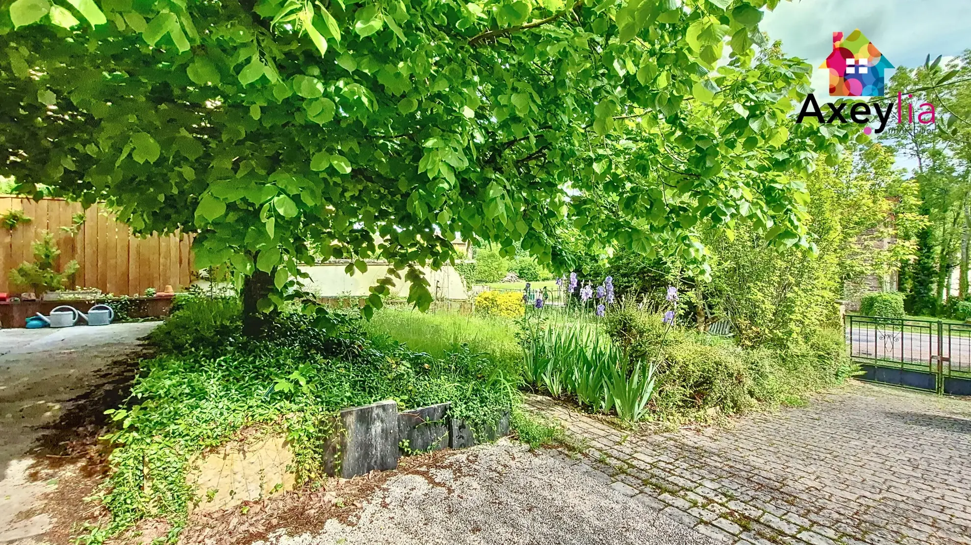 Maison 4 chambres avec terrain à Chauffailles - Secteur calme et proche commodités 