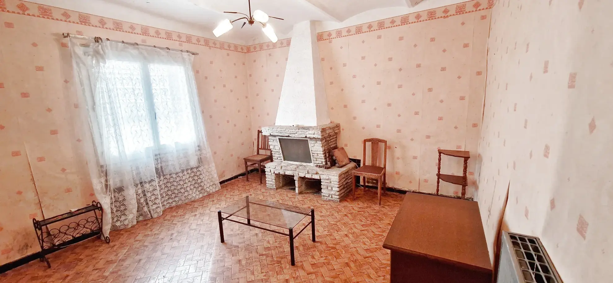 Charmante maison de village avec jardin à Saint-Julien-les-Rosiers, proche d'Alès 