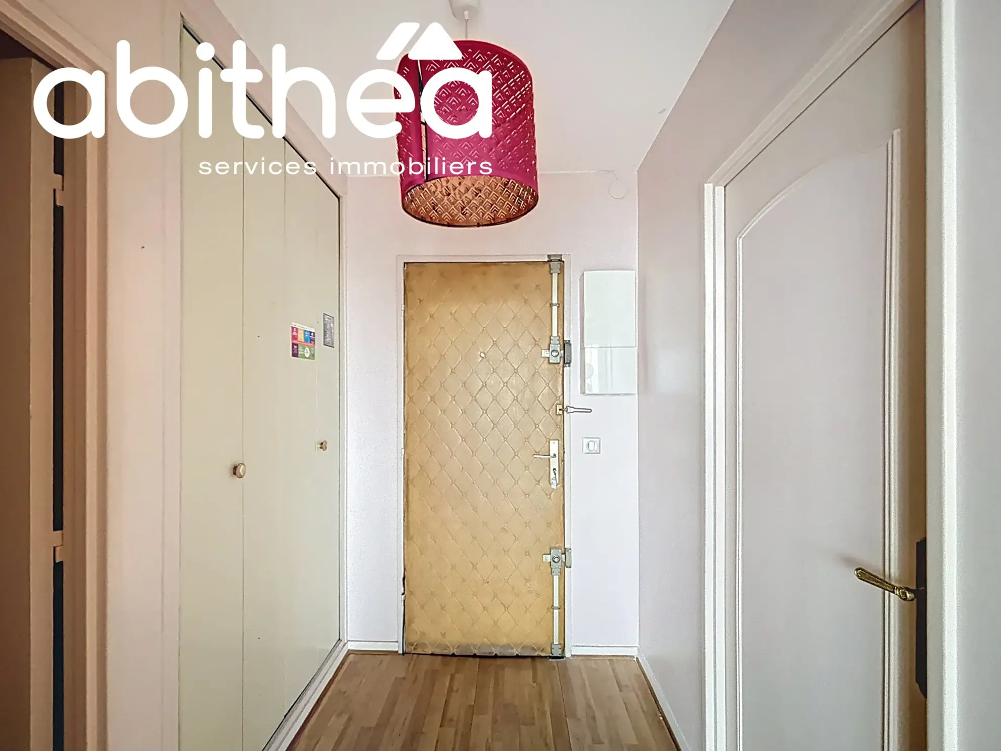 Appartement 3 pièces avec balcon, cave et box à Choisy-le-Roi 