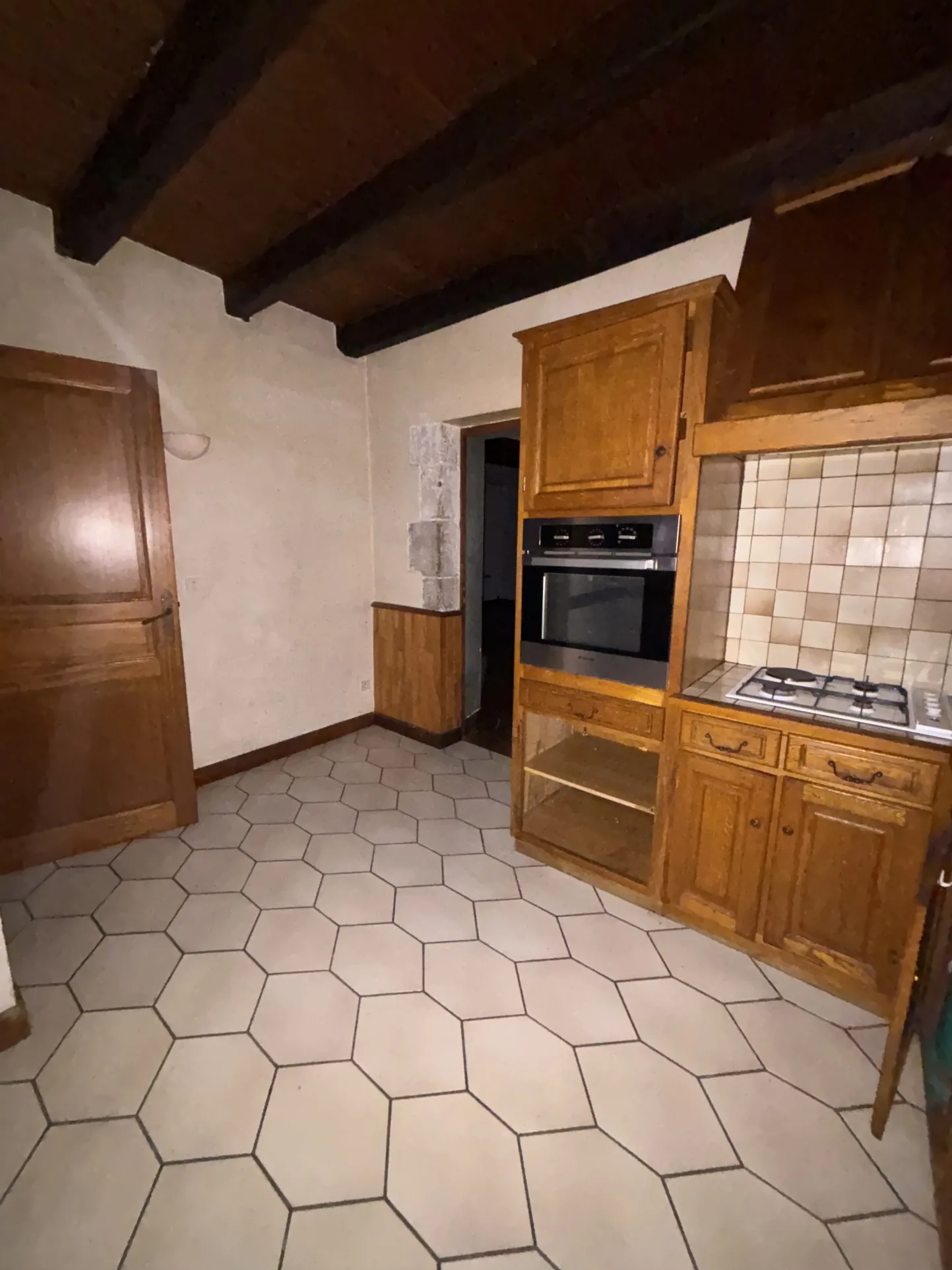 Maison de ville à vendre à Argentat-sur-Dordogne avec garage et vue centrale 