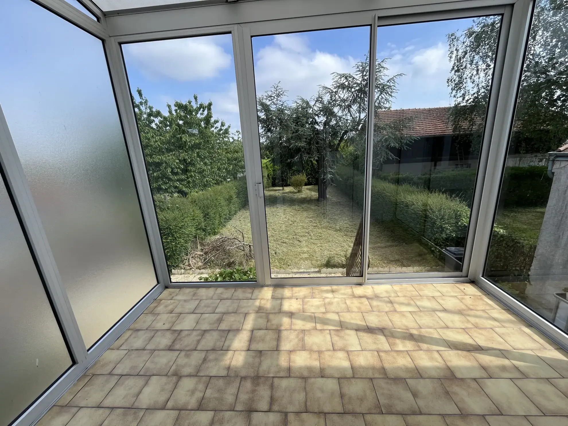 Maison à Thouars de 93 m² avec jardin, garage et 3 chambres proche commerces