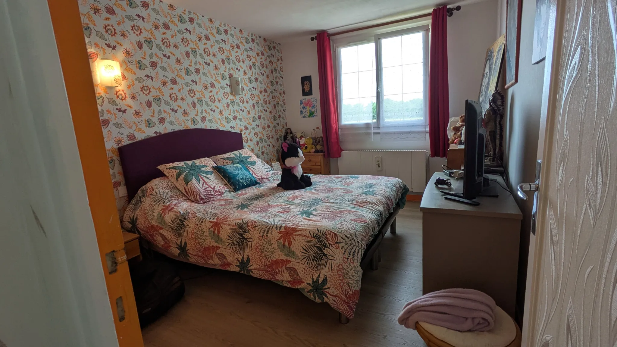 Maison individuelle avec 3 chambres et terrain de 2300m² à Bans 