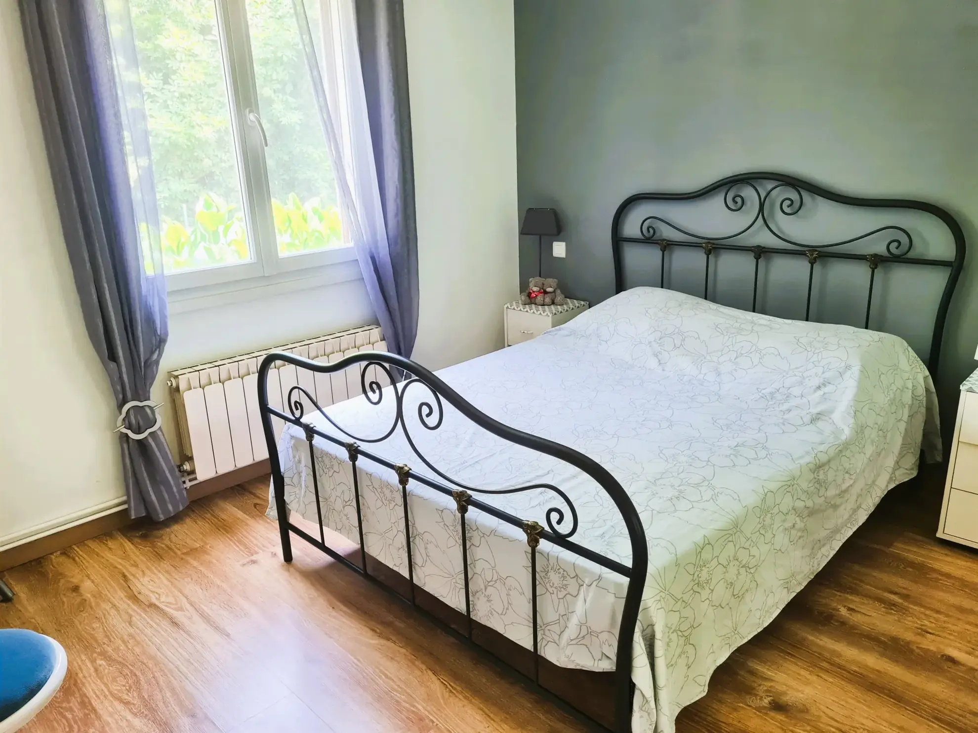 Maison de plain-pied avec grand terrain à Alès, proche centre-ville 