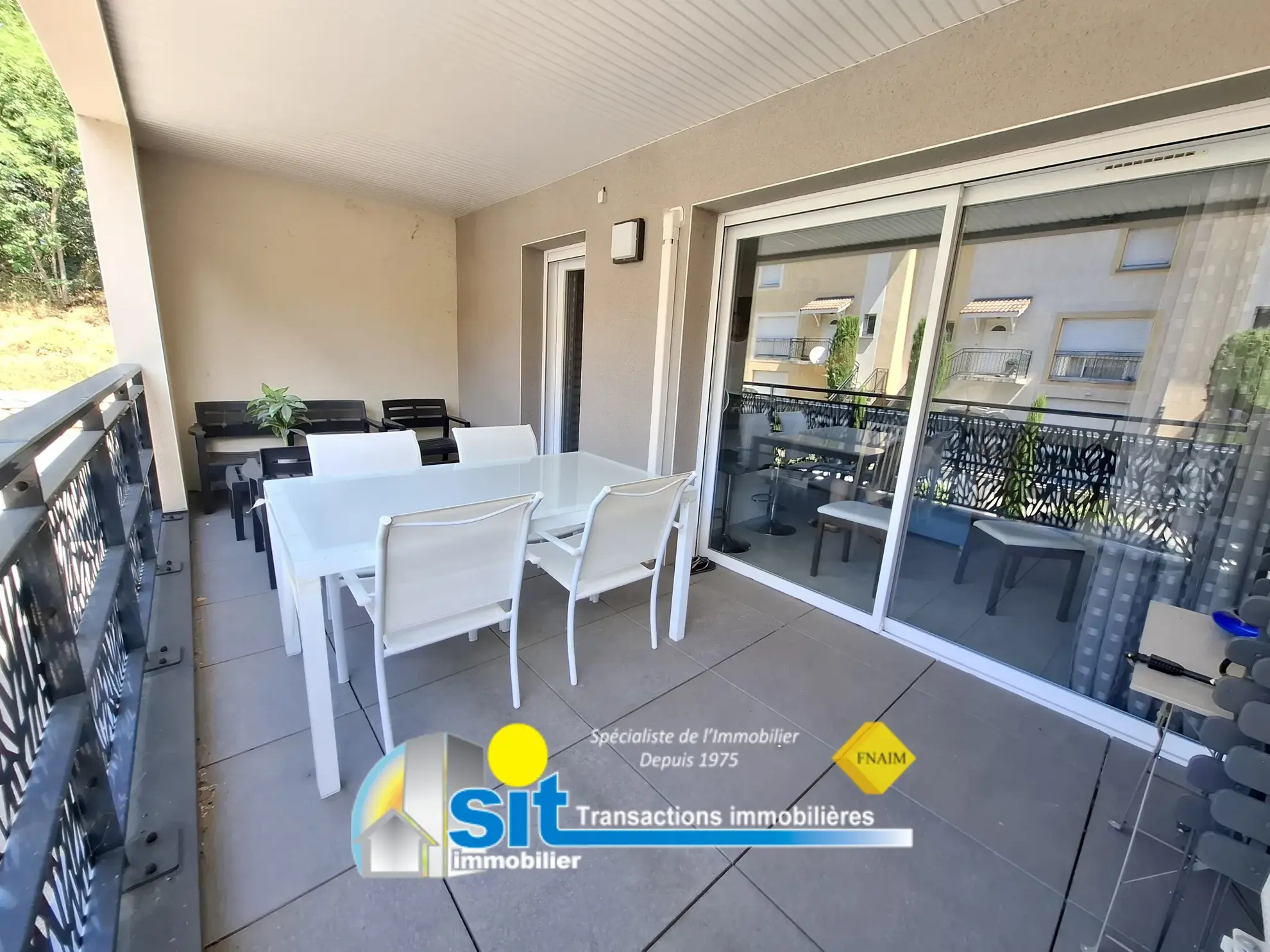 Appartement 3 pièces avec terrasse et garage double à Vienne (38200)