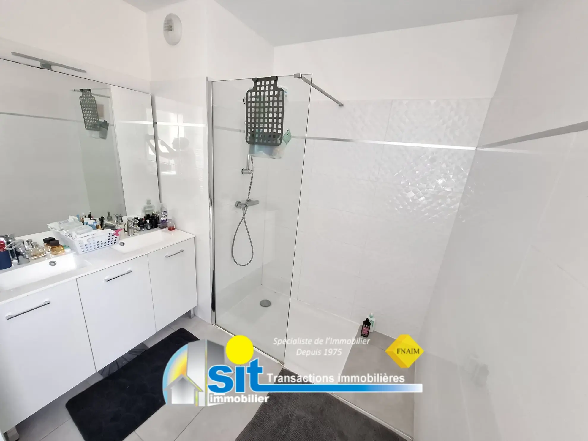 Appartement 3 pièces avec terrasse et garage double à Vienne (38200) 