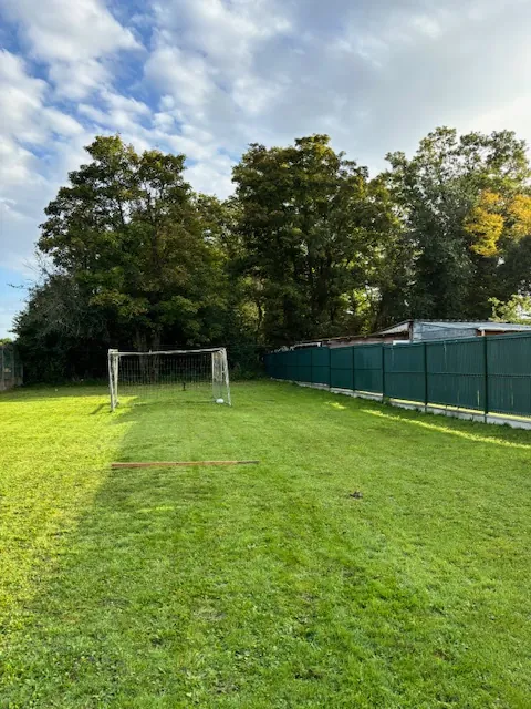 Maison T4 rénovée de 130m² avec garage et terrain constructible à Saint Aubin les Elbeuf 