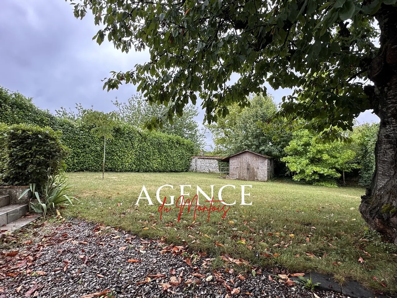 Maison à Bray-sur-Seine avec jardin clos et 4 chambres, confort moderne 