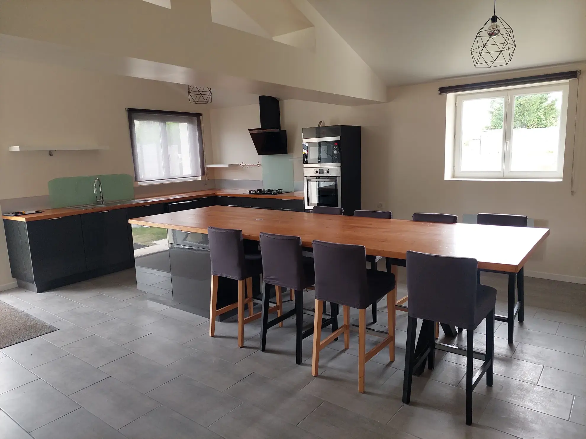 Maison rénovée avec terrain à 20 min de Langon - Prestations modernes 