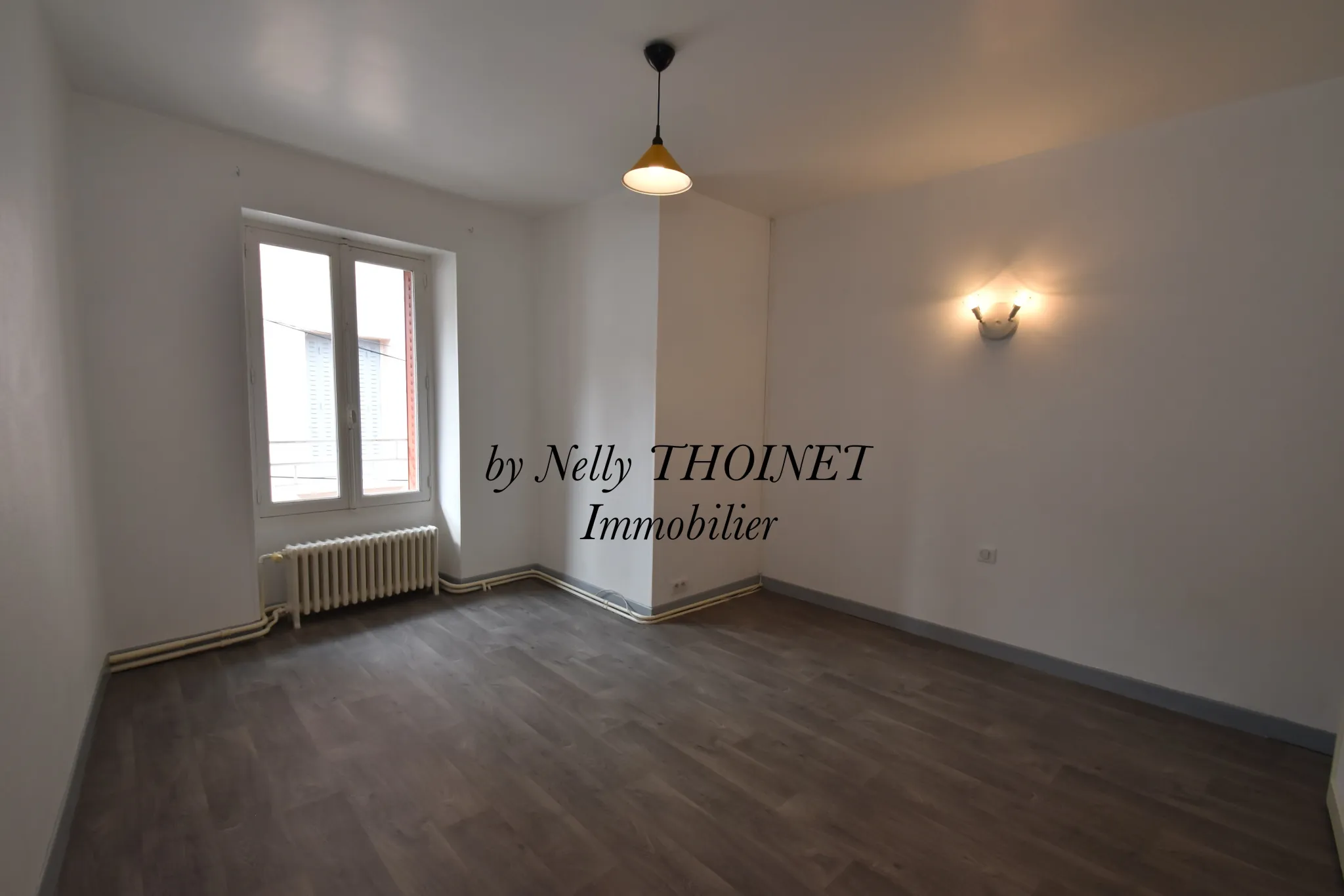 Maison de ville à Royat avec 3 chambres, garage et terrasse – Opportunité investisseur ou famille 