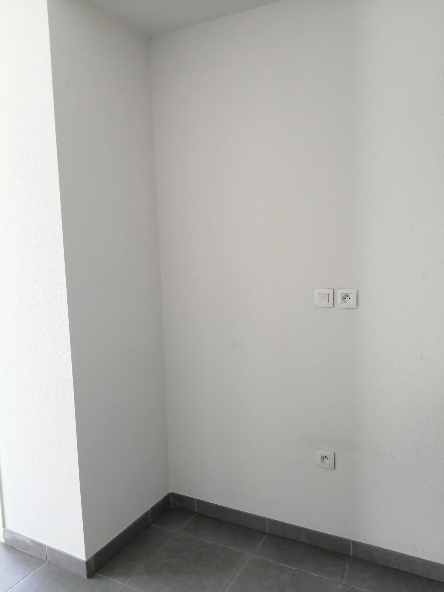 Achat appartement 2 pièces avec terrasse et garage à Toulouse Aucamville 