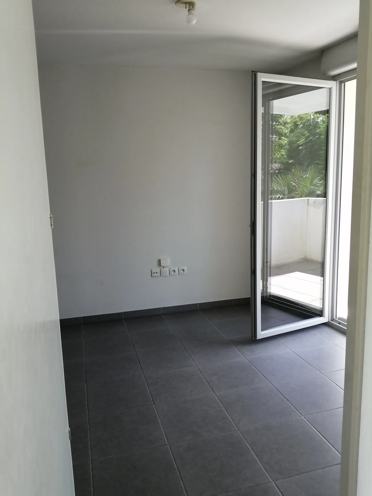 Achat appartement 2 pièces avec terrasse et garage à Toulouse Aucamville 