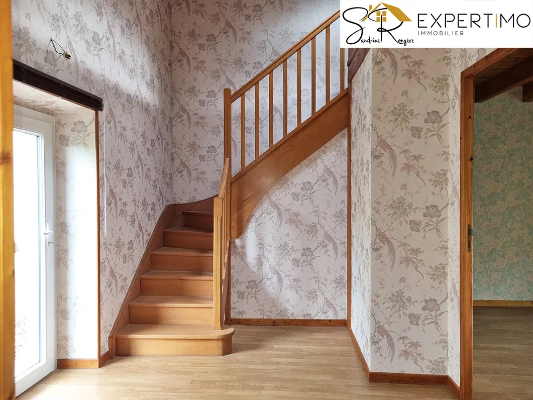 Maison de 153 m² avec grange et grand terrain arboré à Davayat, proche Riom 