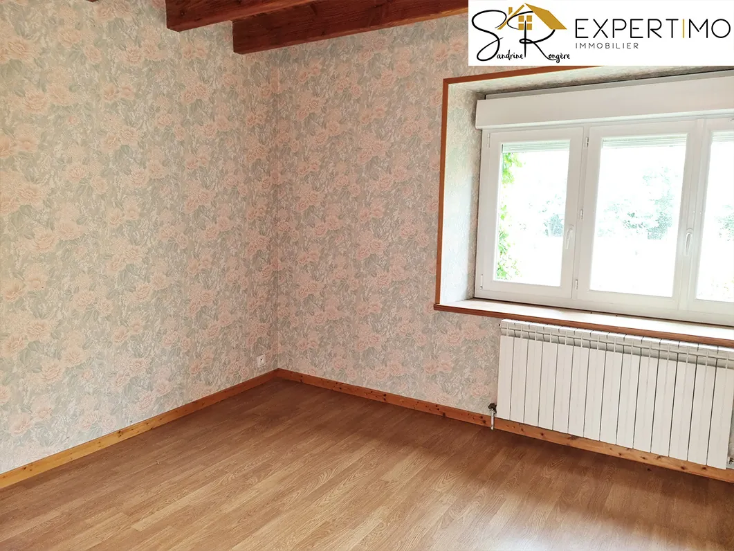 Maison de 153 m² avec grange et grand terrain arboré à Davayat, proche Riom 