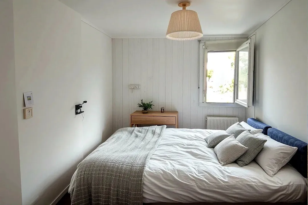 Grande maison à Panazol avec terrasse et 6 chambres, idéale pour rénovation 