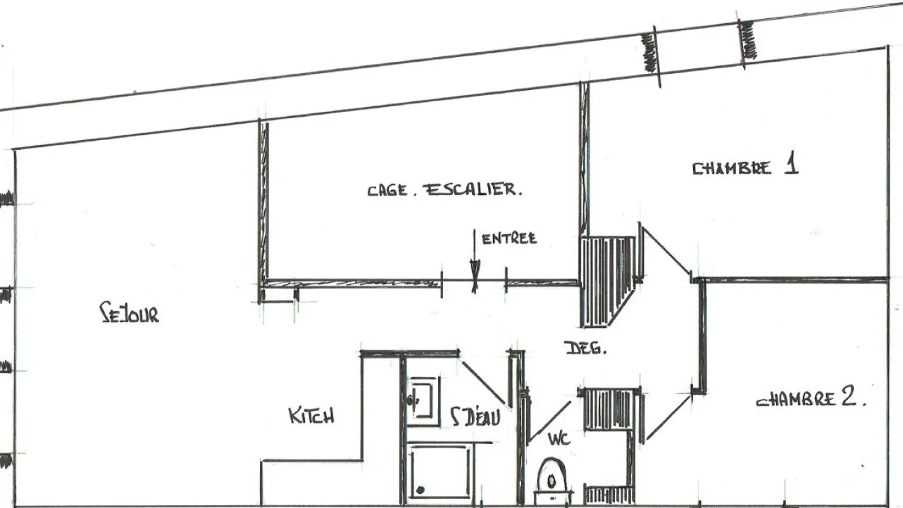 Appartement à rénover de 56 m² à Bayonne, Quartier Saint-Esprit 